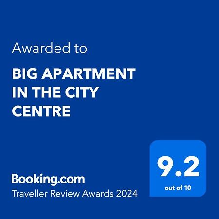 Big Apartment In The City Centre Budapest Esterno foto