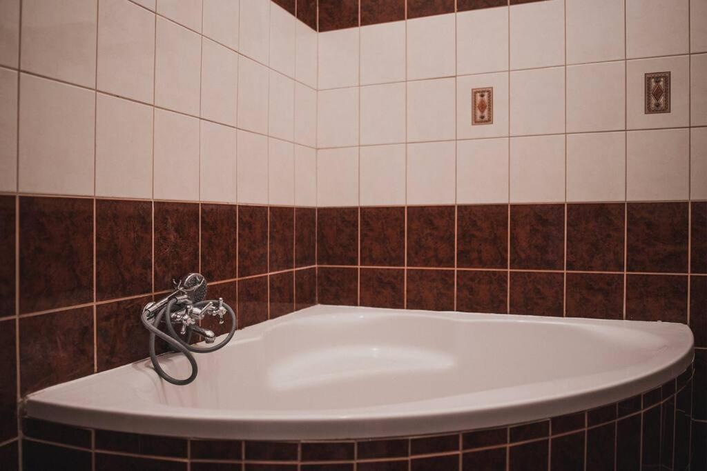 Big Apartment In The City Centre Budapest Esterno foto